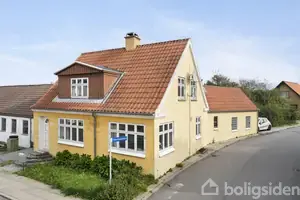 Villa på Hovedgaden 38, 9480 Løkken