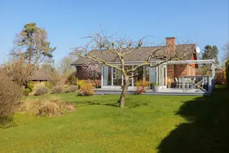 Fritidshus på Poul Reumertsvej 21, 3370 Melby