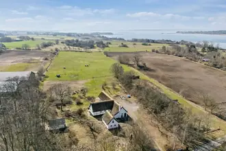 Landejendom på Venslev Huse 11, 4050 Skibby