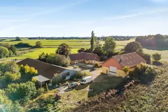 Villa på Keldernæs Hovvej 4, 4952 Stokkemarke