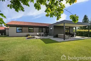 Villa på Grangårdsvej 122, 9530 Støvring