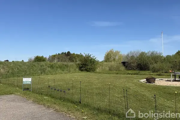 Helårsgrund på Snerosevej 10, 4540 Fårevejle