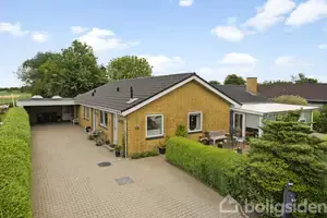 Villa på Skrænten 13, 6091 Bjert