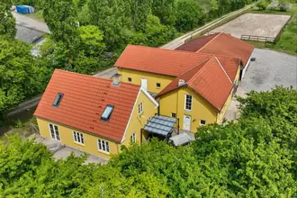 Landejendom på Roskildevej 2, Solrød, 2680 Solrød Strand