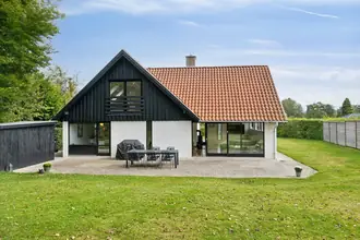 Villa på Bøgholmen 22, Øverød, 2840 Holte