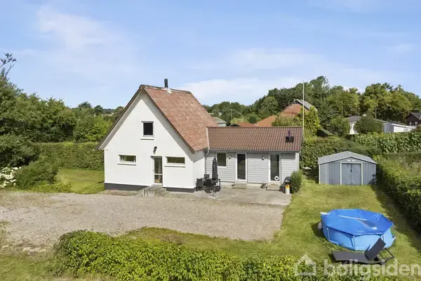 Villa på Lakkendrupvej 23+23A, 5892 Gudbjerg Sydfyn
