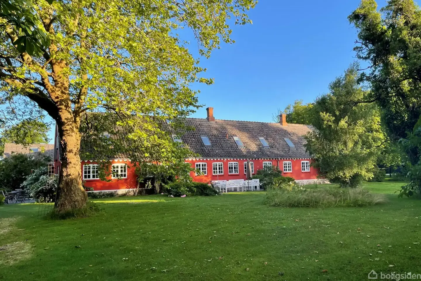 Landejendom på Holmevej 3, 8305 Samsø