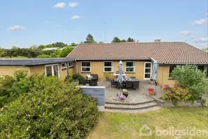 Villa på Fynsvej 1, 8400 Ebeltoft