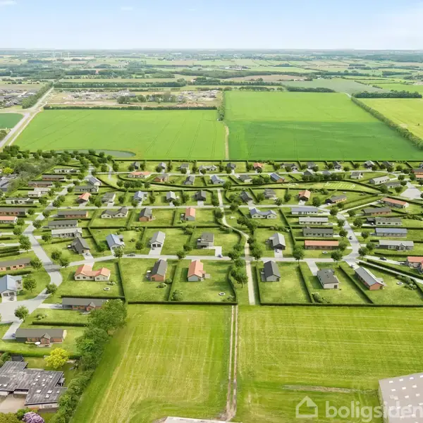 Helårsgrund på Poul la Cours Vej 104, 6600 Vejen