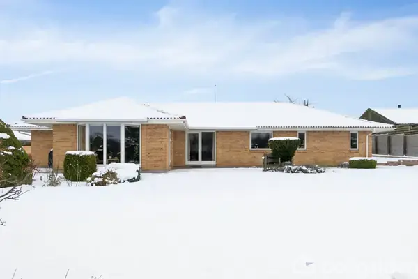 Villa på Stenhøjgårdsvej 33D, 3460 Birkerød