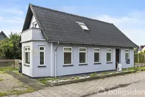 Villa på Slagelsevej 52, 4400 Kalundborg