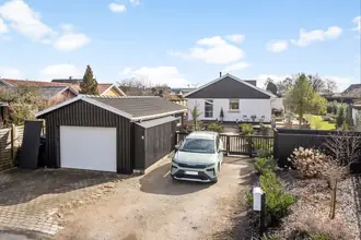 Villa på Birkesti 2, 4060 Kirke Såby