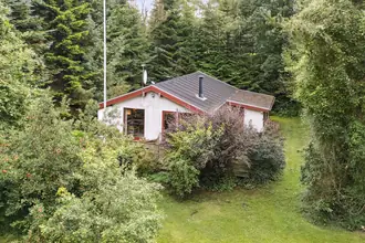 Fritidshus på Ahornvej 17, Fuglslev, 8400 Ebeltoft