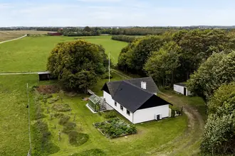 Villa på Bjergmosevej 1, 7490 Aulum