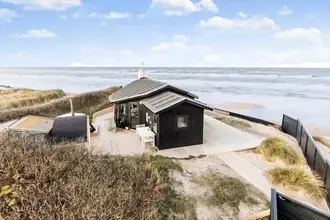 Fritidshus på Nørlev Strandvej 502, 9800 Hjørring