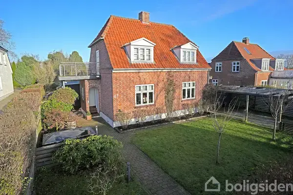 Villa på Tolstojs Alle 47, 2860 Søborg