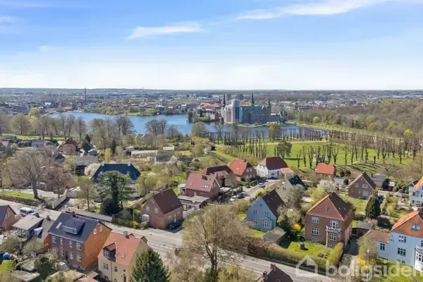 Villa på Slotsvænget 7, 3400 Hillerød