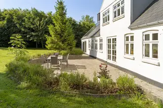 Landejendom på Rodstrupvej 10, Klæstrup, 9240 Nibe