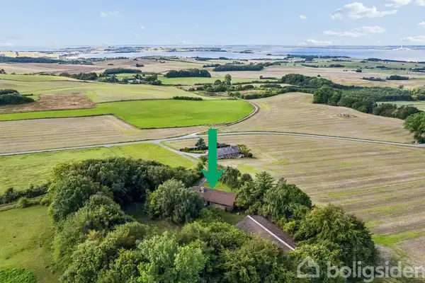 Villa på Ø. Bakkevej 33, 8420 Knebel