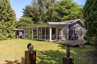 Fritidshus på Syrenvej 19, Horneby, 3100 Hornbæk