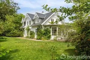 Villa på Rådhusvej 27, 2920 Charlottenlund