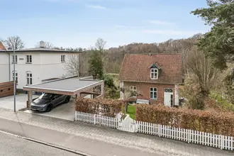 Villa på Fuglevadsvej 9, 2800 Kongens Lyngby