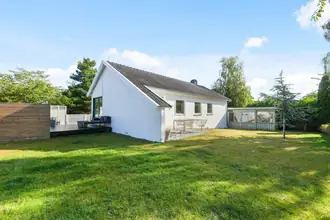 Villa på Solrød Strandvej 37, 2680 Solrød Strand