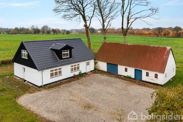 Landejendom på Ballevej 125, 7300 Jelling