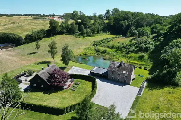 Planteavlsgård/-jord på Beder Landevej 1B, 8330 Beder