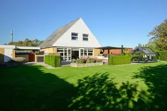 Villa på Skalkenæsvej 24, 4900 Nakskov