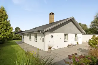 Villa på Holmegårdsvej 8A, 3100 Hornbæk