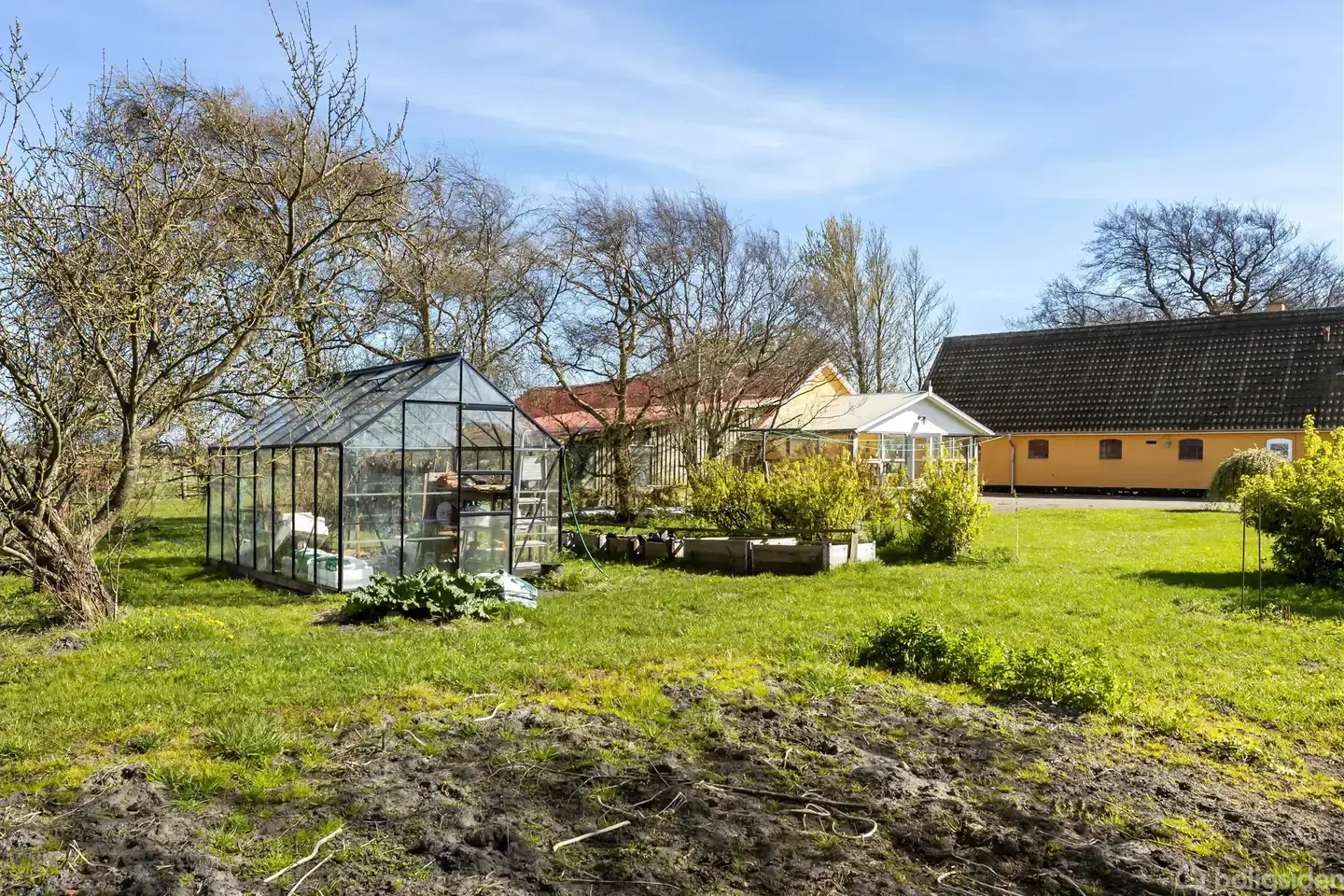 Velholdt hobbylandejendom med ca. 2 ha jord nær Brønderslev - Visning 2