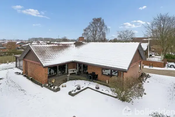 Villa på Rønne Alle 121, 7451 Sunds