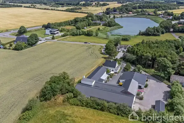 Villa på Rogenstrupvej 6, 8831 Løgstrup