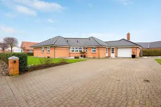 Villa på Ahornvej 28, Abild, 6270 Tønder