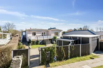 Villa på Krogebjerg 76, 2720 Vanløse