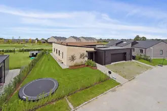Villa på Bronzevej 142, Bellinge, 5250 Odense SV