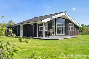 Fritidsbolig på Pøt Strandby 252, 7130 Juelsminde