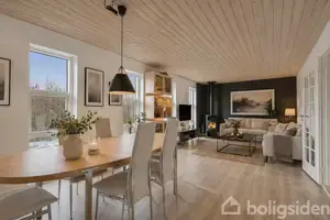 Villa på Tarp Hovedvej 25, 6715 Esbjerg N