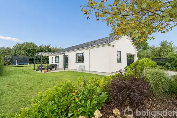Villa på Surkærvej 7, 9800 Hjørring