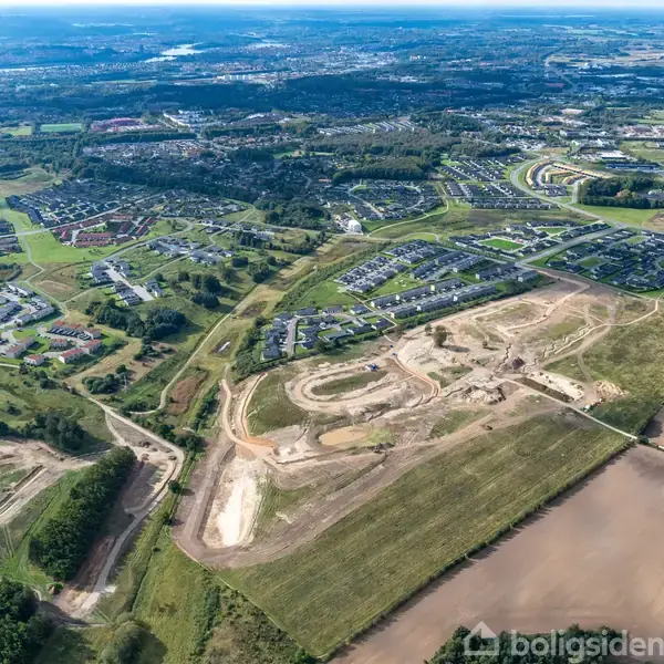 Helårsgrund på Nebel Skovdal 63, 8600 Silkeborg