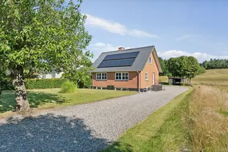 Villa på Herredsvejen 81, Bjerregrav, 9632 Møldrup
