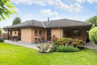 Villa på Skovbrynet 25, 8450 Hammel
