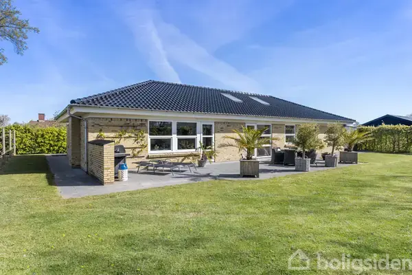Villa på Allingevej 10, 9900 Frederikshavn