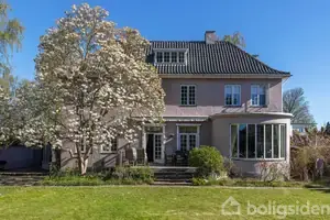 Villa på Damgårdsvej 19, 2930 Klampenborg