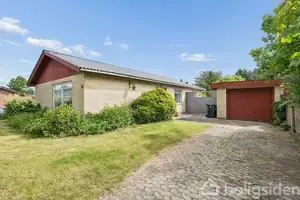 Villa på Præstegaardsvej 13, 9480 Løkken