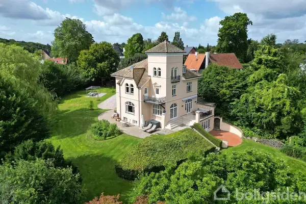 Villa på Bel Colles Alle 7, 2960 Rungsted Kyst