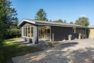 Fritidshus på Øster-Skovvej 137, Nørhede, 6990 Ulfborg