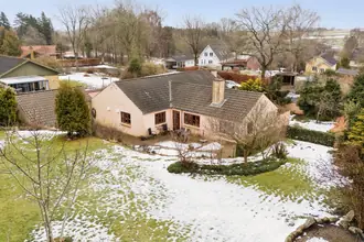 Villa på Enebærvej 1, 5620 Glamsbjerg