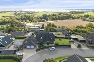 Villa på Lerbakken 44, Følle, 8410 Rønde